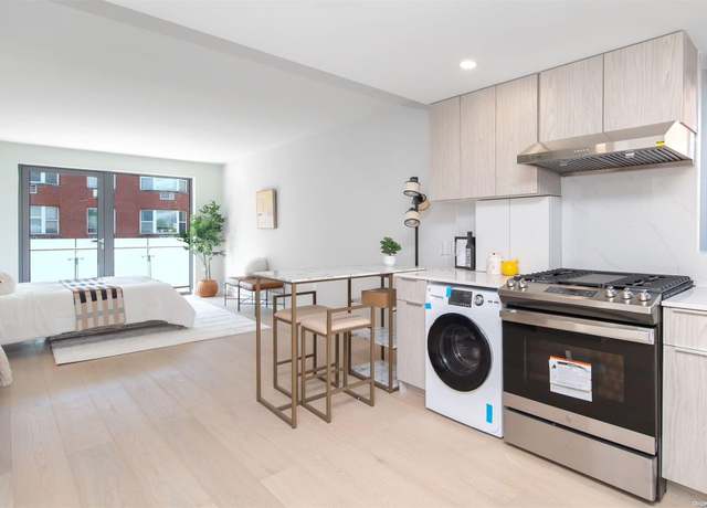 Property at 136-80 41 Ave Unit 5H, Flushing, NY 11355, 1 bath