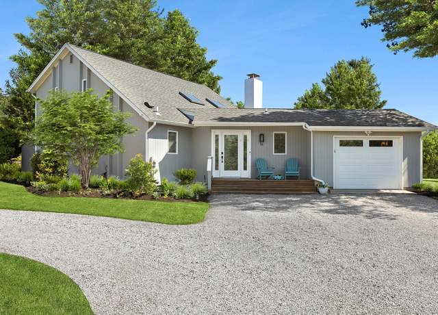 Property at 56 Nidzyn Ave, Remsenburg, NY 11960, 4 beds, 2.5 baths