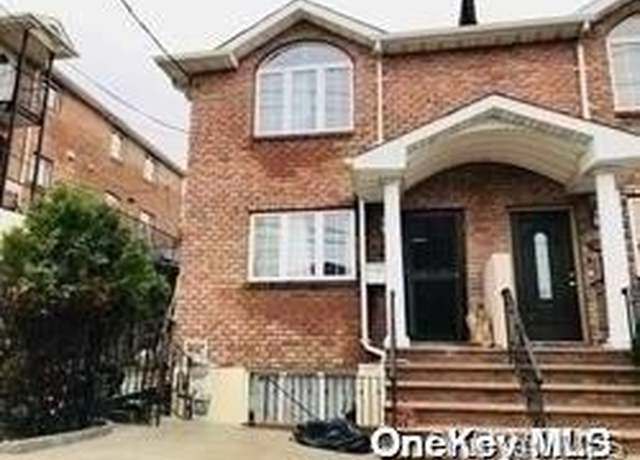 Property at 326 126th St, College Point, NY 11356, 6 beds, 5 baths
