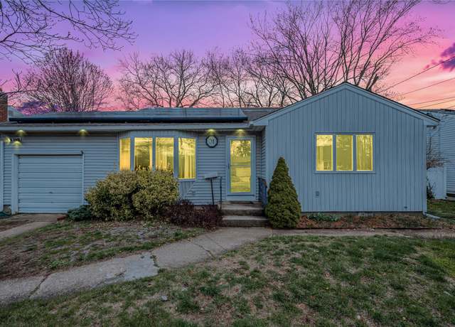 Property at 31 Ida Ln, North Babylon, NY 11703, 3 beds, 2 baths