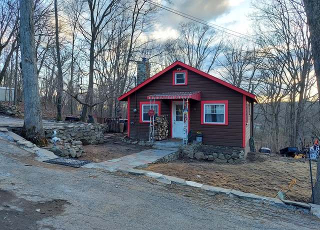 Property at 35 Cooper Rd, Monroe, NY 10950, 2 beds, 1 bath