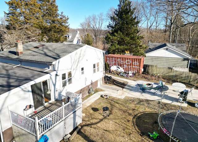 Property at 11 Dutch St, Montrose, NY 10548, 3 beds, 1 bath