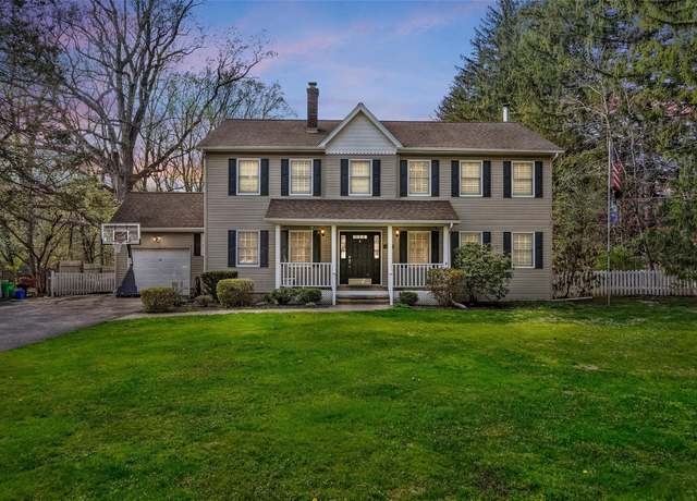 Property at 21 Mile Rd, Suffern, NY 10901, 4 beds, 2.5 baths