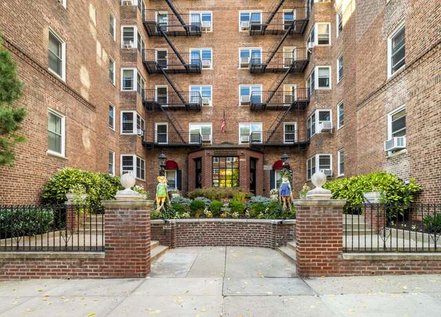 Property at 99-45 67 Rd #308, Forest Hills, NY 11375, 1 bed, 1 bath