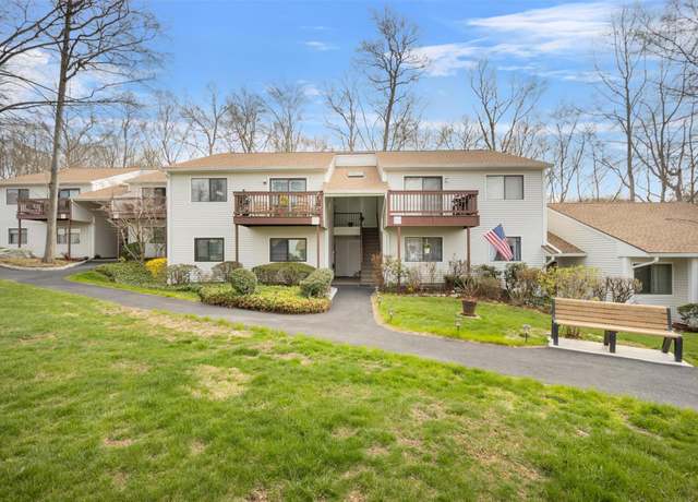 Property at 84 Molly Pitcher Ln Unit G, Yorktown Heights, NY 10598, 2 beds, 2 baths