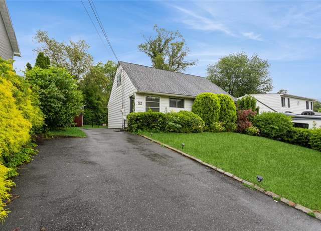 Property at 52 Newkirk Rd, Yonkers, NY 10710, 2 beds, 1 bath