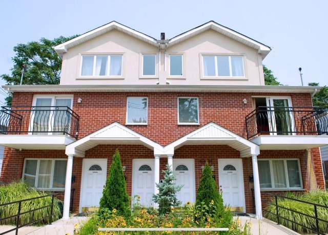 Property at 16407 Goethals Ave, Jamaica, NY 11432, 8 beds, 5 baths