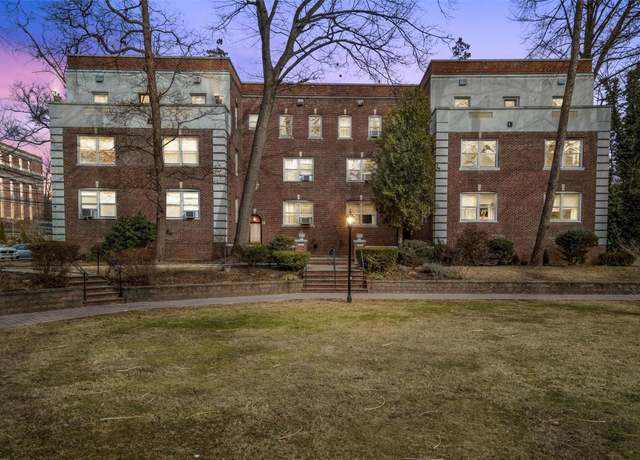 Property at 5 Sunnybrook Rd Unit 2D, Bronxville, NY 10708, 2 beds, 1 bath