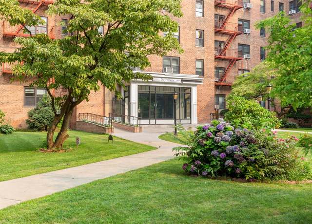 Property at 100-11 67th Rd #416, Forest Hills, NY 11375, 1 bed, 1 bath