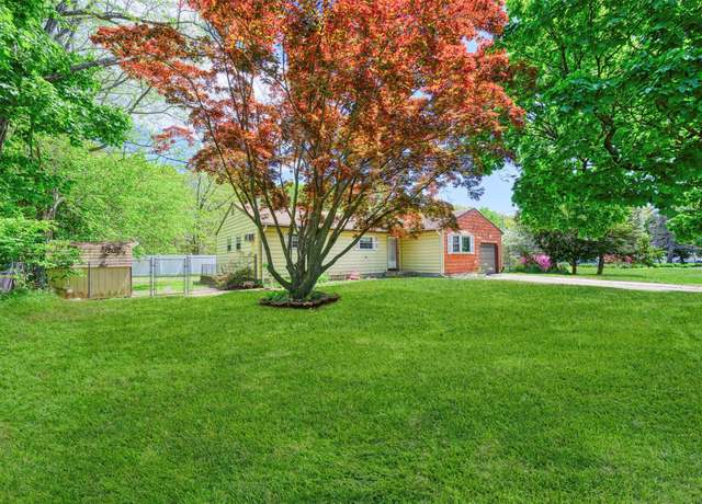 Property at 87 Bellwood Ave, South Setauket, NY 11720, 5 beds, 2 baths