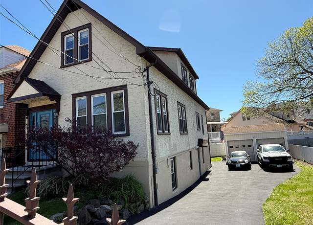 Property at 3268 Middletown Rd, Bronx, NY 10465, 5 beds, 2 baths