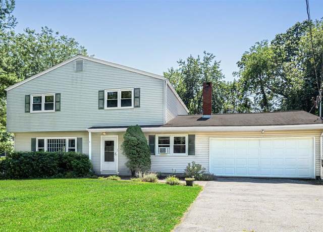 Property at 23 Southern Ln, Warwick, NY 10990, 4 beds, 2.5 baths