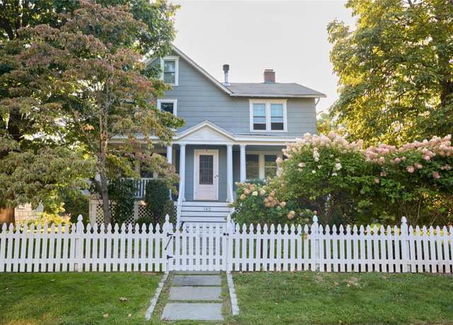 Property at 140 Carpenter Ave, Sea Cliff, NY 11579, 4 beds, 2.5 baths