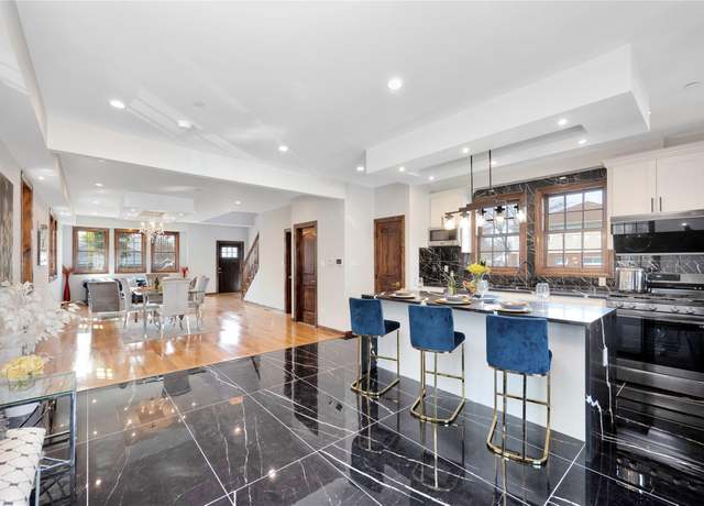 Property at 112-02 178th St, Jamaica, NY 11433, 3 beds, 3.5 baths