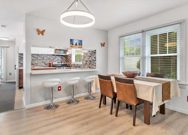 Property at 143 Hallock St, Riverhead, NY 11901, 3 beds, 2.5 baths