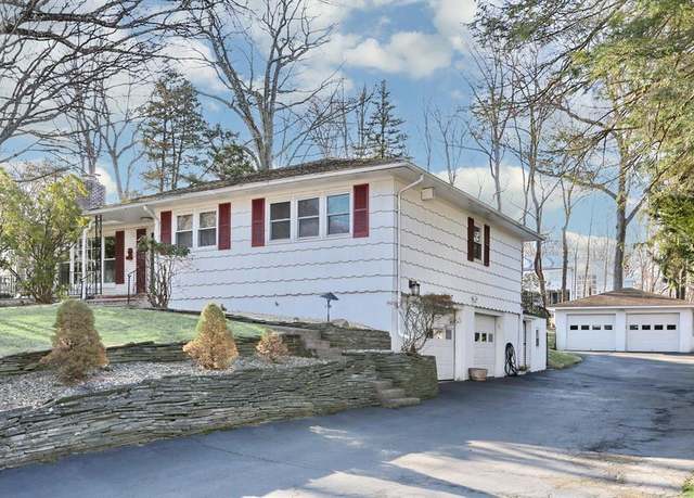 Property at 10 Glenbrook Rd, Monsey, NY 10952, 3 beds, 3 baths