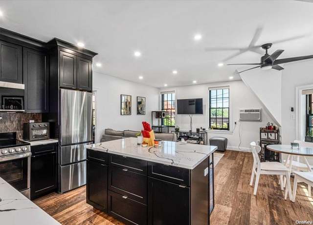 Property at 1 Station Sq #315, Forest Hills, NY 11375, 2 beds, 2 baths