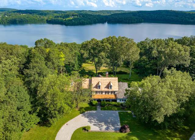 Property at 194 Titicus Rd, North Salem, NY 10560, 5 beds, 7 baths