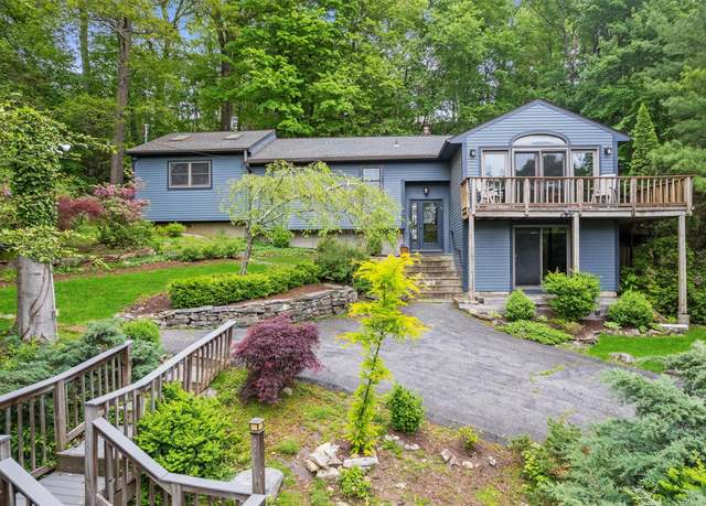 Property at 6 Tennis Court Rd, Mahopac, NY 10541, 4 beds, 3 baths
