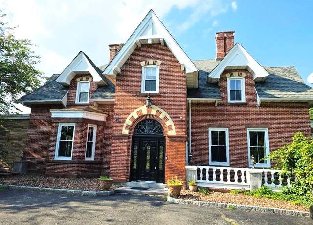 Property at 12 Monell Pl, Beacon, NY 12508, 5 beds, 3.5 baths