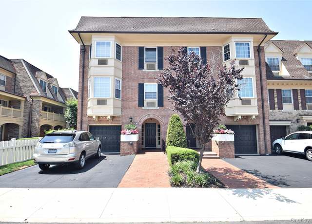 Property at 12-36 Estates Ln Unit 49 L, Bayside, NY 11360, 1 bed, 1 bath