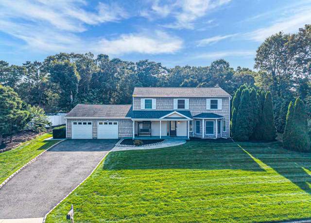 Property at 16 Griffin Dr, Mount Sinai, NY 11766, 4 beds, 3 baths