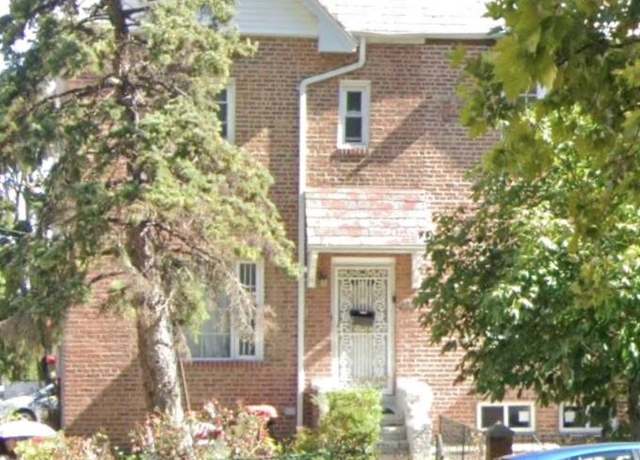 Property at 23-01 33rd Rd, Astoria, NY 11106, 3 beds, 2 baths