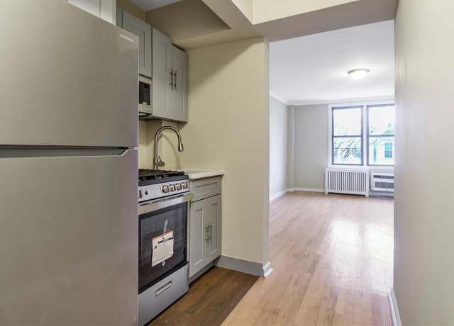 Property at 50-21 39th Pl Unit 2C, Sunnyside, NY 11104, 1 bath