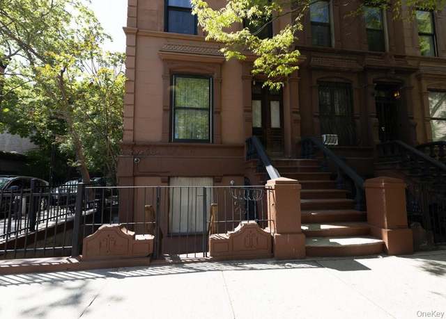 Property at 529 Manhattan Ave, New York (manhattan), NY 10027, 5 beds, 4 baths