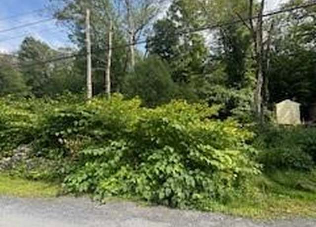 Property at 17 Sylvan Trl, Monroe, NY 10950