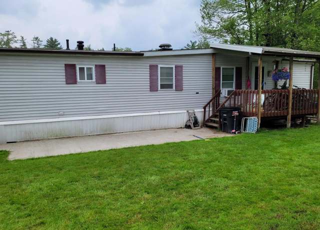 Property at 92 Kinne Brook Ln, Monticello, NY 12701, 2 beds, 1 bath