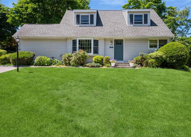Property at 130 Rita Dr, Cortlandt Manor, NY 10567, 4 beds, 2 baths