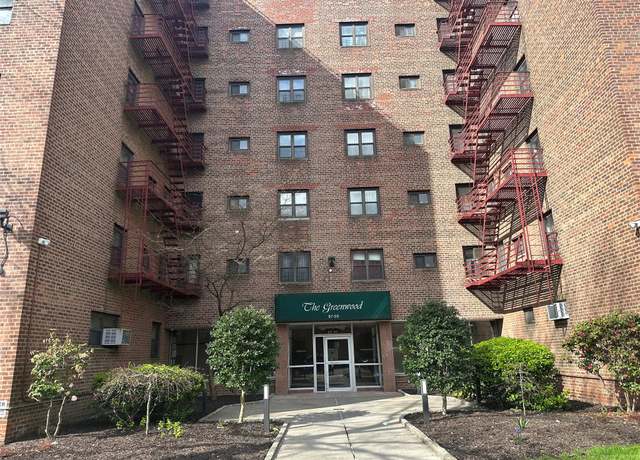 Property at 87-30 204th St Unit A78, Hollis, NY 11423, 2 beds, 1 bath