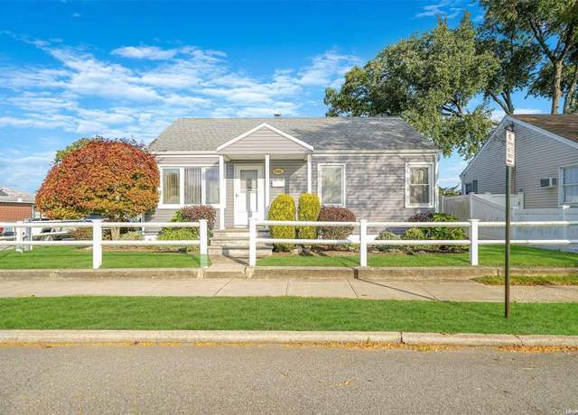 Property at 1080 N Broadway, Massapequa, NY 11758, 3 beds, 2 baths