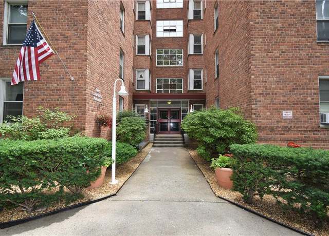 Property at 2 Louisiana Ave Unit 4D, Bronxville, NY 10708, 2 beds, 1 bath