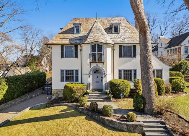Property at 144 Dellwood Rd, Bronxville, NY 10708, 5 beds, 3.5 baths