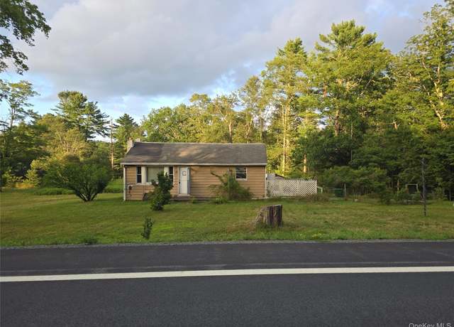 Property at 1098 State Route 42, Sparrowbush, NY 12780, 2 beds, 1 bath