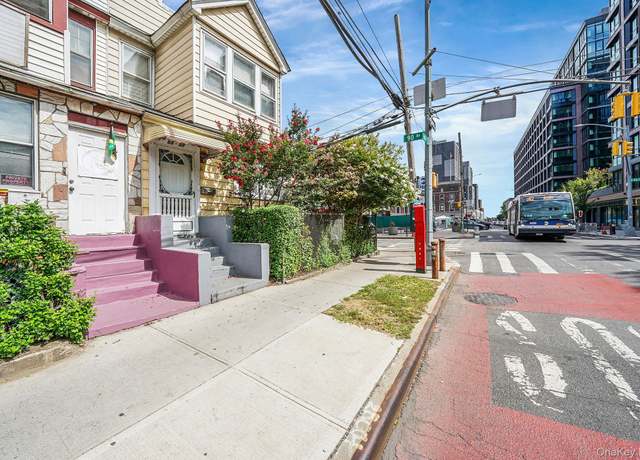 Property at 8927 168th St, Jamaica, NY 11432, 4 beds, 3.5 baths