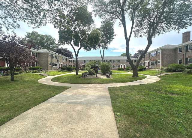 Property at 150-28 Jewel Ave Unit 60A, Flushing, NY 11367, 2 beds, 1 bath