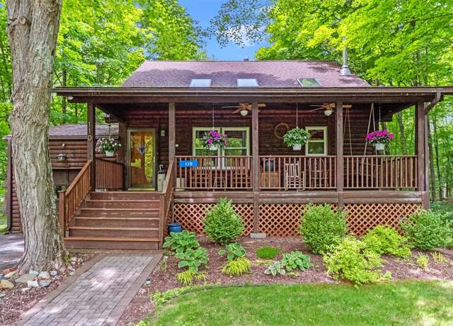Property at 110 Robinson Ln, Wappingers Falls, NY 12590, 3 beds, 2 baths