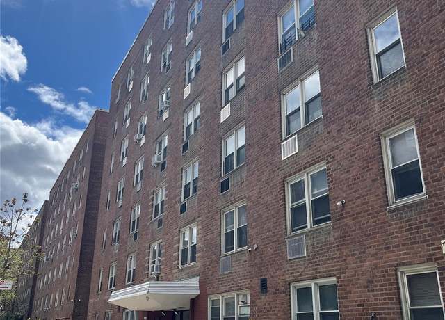 Property at 140-65 Beech Ave Unit 4F, Flushing, NY 11355, 2 beds, 1.5 baths