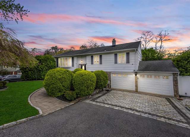 Property at 36 Hamlin Rd, Mahopac, NY 10541, 3 beds, 2 baths