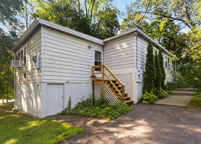 Property at 92 Rodeo Dr, North Salem, NY 10560, 3 beds, 1 bath