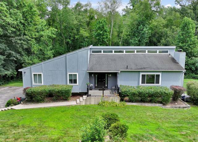 Property at 49 Flower Rd, Hopewell Junction, NY 12533, 5 beds, 3 baths