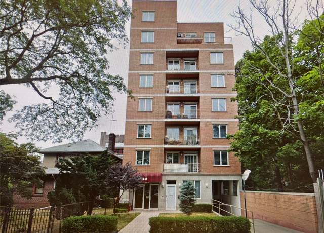 Property at 842 Ocean Pkwy Unit 2B, Brooklyn, NY 11230, 2 beds, 2 baths