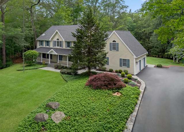 Property at 19 Mega Ln, Carmel, NY 10512, 4 beds, 3.5 baths