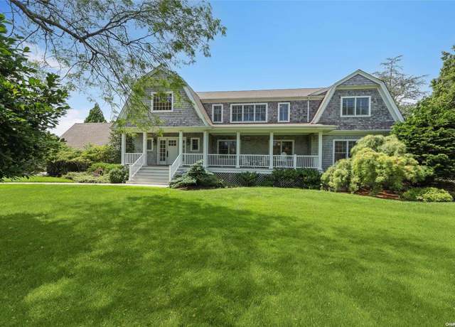 Property at 21 Rogers Ln, Remsenburg, NY 11960, 5 beds, 5 baths