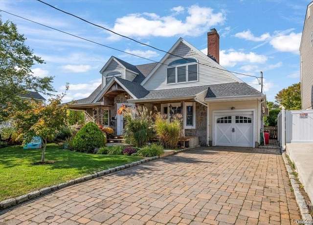 Property at 3442 Colony Dr, Baldwin Harbor, NY 11510, 4 beds, 2 baths