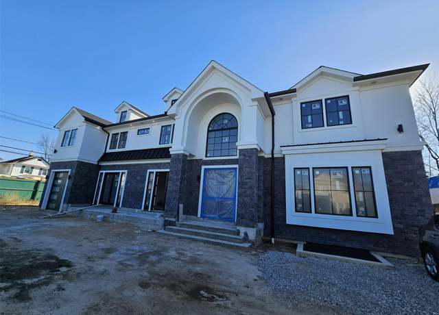 Property at 321 Washington Ave, Cedarhurst, NY 11516, 9 beds, 8.5 baths