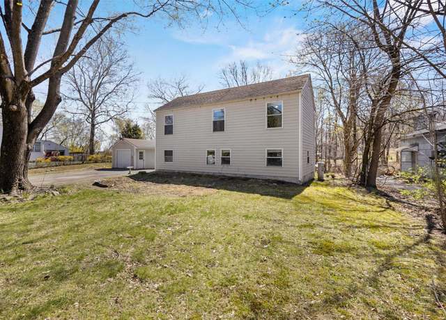 Property at 460 Vineyard Ave, Highland, NY 12528, 2 beds, 1.5 baths